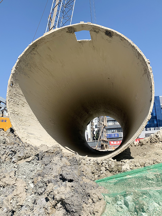 3000mm diameter pile driven by ICE 1412C and wide flange beam