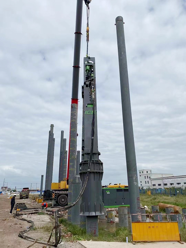 14NL impact hammer driving steel piles