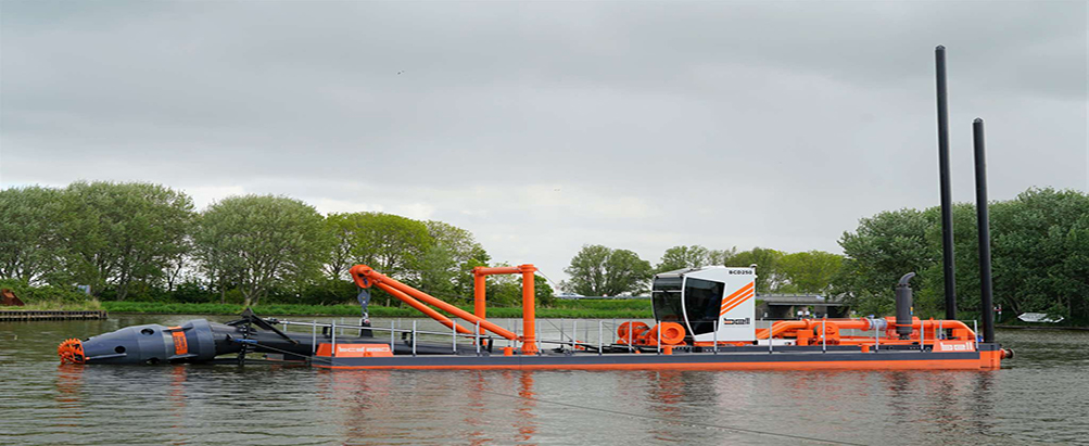 Launch of the compact Bell Cutter Dredger 250-M (BCD 250-M)