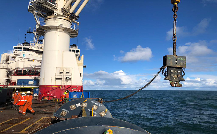 Removal of intact anchor piles with 1412C Vibratory Hammer