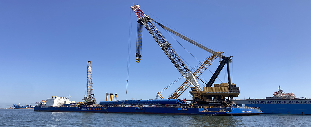 500MU drives 350t piles at Suez Canal 