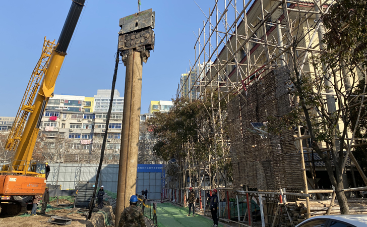免共振振动锤PC钢管桩开始用于徐州城区改造