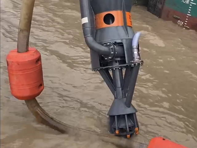 BELL疏浚泵助力码头高效清淤，打造灵活可靠的水下疏浚方案