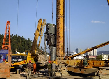 Vibro technology twins up with rotary drilling bore pile methods