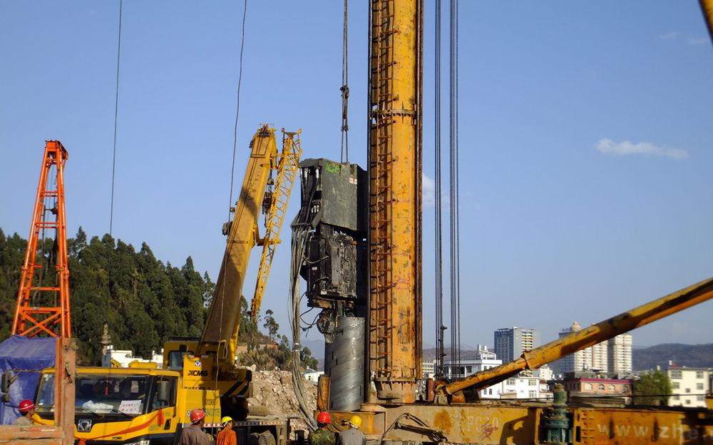 Vibro technology twins up with rotary drilling bore pile methods