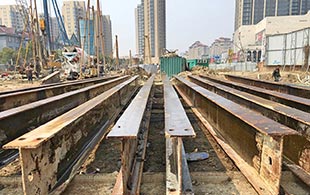 市场观察: SMW工法又有了改进  SMW工法插24米长H型钢