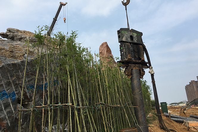 20RF免共振锤南京保护风景石护坡工程